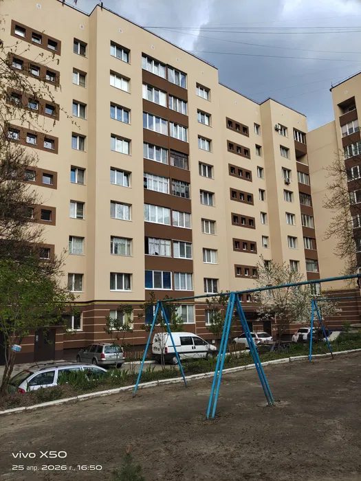 3 кімнатна покращенного планування, від власника.